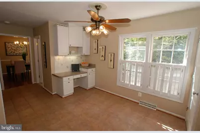 6042 Haverhill Court, Springfield, VA 22152 - Photo 10