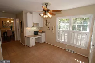 6042 Haverhill Ct, Springfield, VA 22152 - Photo 10