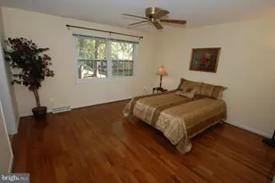 6042 Haverhill Ct, Springfield, VA 22152 - Photo 12