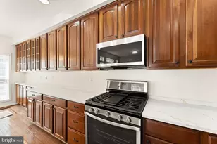 13579 Cedar Run Ln, Herndon, VA 20171 - Photo 18