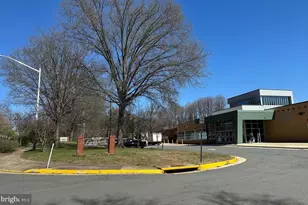 11104 Loran Rd, Great Falls, VA 22066 - Photo 24