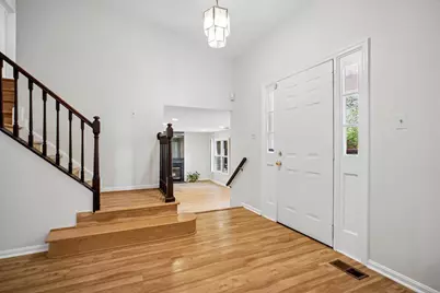 11104 Loran Road, Great Falls, VA 22066 - Photo 6