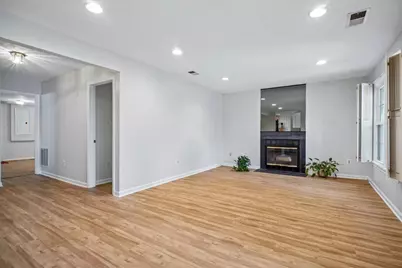11104 Loran Road, Great Falls, VA 22066 - Photo 18
