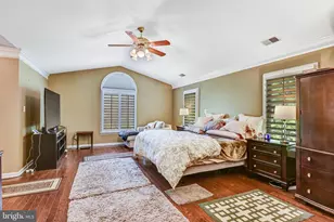 11224 Devereux Manor Ln, Fairfax Station, VA 22039 - Photo 46