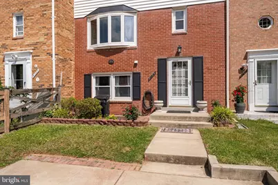 4159 Novar Drive, Chantilly, VA 20151 - Photo 2