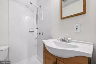 8547 Towne Manor Ct, Alexandria, VA 22309 - Photo 32