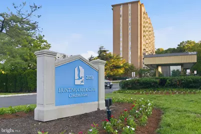 2059 Huntington Avenue #304, Alexandria, VA 22303 - Photo 2