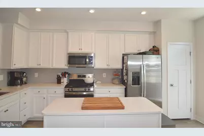 13943 Airfoil Road, Herndon, VA 20171 - Photo 8