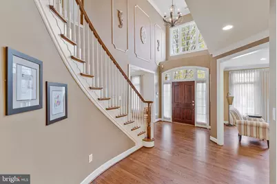 11101 Chessington Place, Reston, VA 20194 - Photo 8