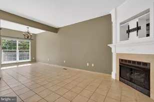 5169 Ballycastle Cir, Alexandria, VA 22315 - Photo 12