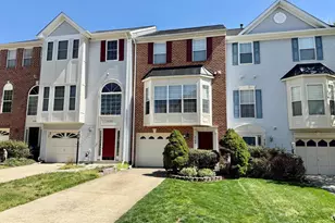 5169 Ballycastle Cir, Alexandria, VA 22315 - Photo 2