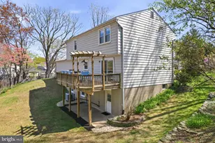 2622 Sheringham Dr, Herndon, VA 20171 - Photo 2