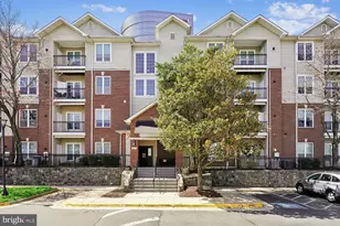 1521 Spring Gate Dr., McLean, VA 22102 - Photo 2