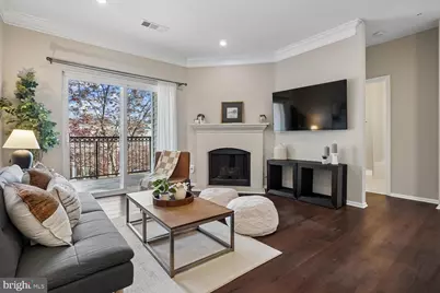 1521 Spring Gate Drive #10211, McLean, VA 22102 - Photo 4
