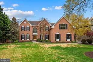 1702 Landon Hill Rd, Vienna, VA 22182 - Photo 108