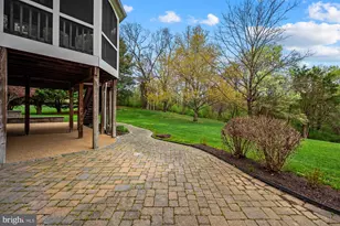 1702 Landon Hill Rd, Vienna, VA 22182 - Photo 88