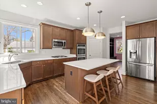 8112 Wingfield Pl, Alexandria, VA 22308 - Photo 18