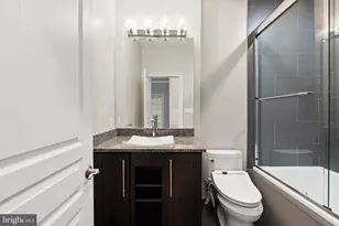9111 Dara Ln, Great Falls, VA 22066 - Photo 50