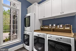 9111 Dara Ln, Great Falls, VA 22066 - Photo 28