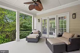 9111 Dara Ln, Great Falls, VA 22066 - Photo 34