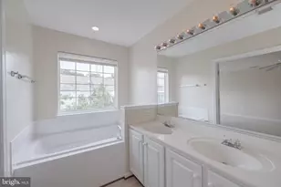 6144 Cilantro Dr, Alexandria, VA 22310 - Photo 24