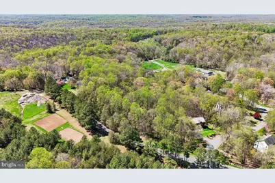11920 Henderson Road, Clifton, VA 20124 - Photo 2