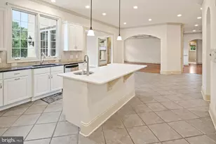 6251 Linway Terrace, McLean, VA 22101 - Photo 18