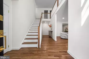 13910 Stonefield Ln, Clifton, VA 20124 - Photo 4