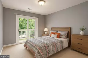 10194 Ashbrooke Ct, Oakton, VA 22124 - Photo 12