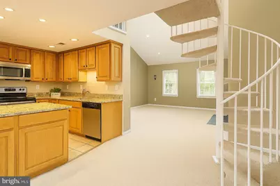 10194 Ashbrooke Court #119, Oakton, VA 22124 - Photo 4