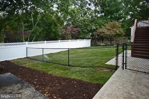 1318 Mayflower Dr, McLean, VA 22101 - Photo 18