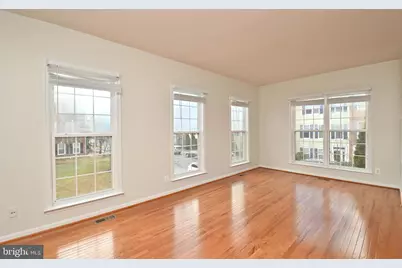 5027 Village Fountain Place, Centreville, VA 20120 - Photo 10