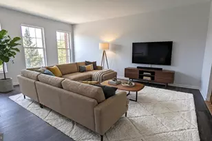 2593 James Madison Cir, Herndon, VA 20171 - Photo 8