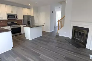 2593 James Madison Cir, Herndon, VA 20171 - Photo 18