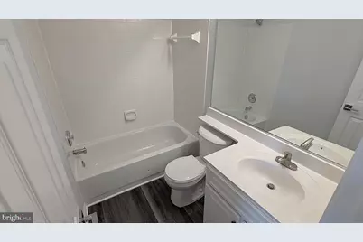 2593 James Madison Circle, Herndon, VA 20171 - Photo 32