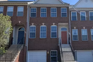 2593 James Madison Cir, Herndon, VA 20171 - Photo 2