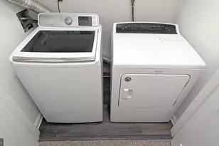 2593 James Madison Cir, Herndon, VA 20171 - Photo 46