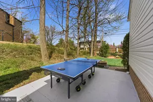 6445 Linway Terrace NW, McLean, VA 22101 - Photo 8