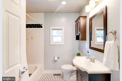 6429 Maplewood Drive, Falls Church, VA 22041 - Photo 10