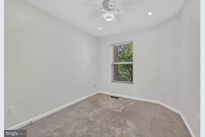 12054 Edgemere Circle, Reston, VA 20190 - Photo 16