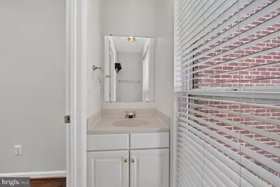 12054 Edgemere Circle, Reston, VA 20190 - Photo 12