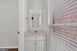 12054 Edgemere Cir, Reston, VA 20190 - Photo 12