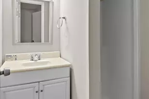9606 Scotch Haven Dr, Vienna, VA 22181 - Photo 40