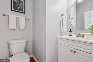 12915 Starters Ln, Fairfax, VA 22033 - Photo 20