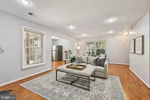 12915 Starters Ln, Fairfax, VA 22033 - Photo 38