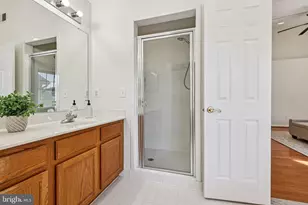 12915 Starters Ln, Fairfax, VA 22033 - Photo 28