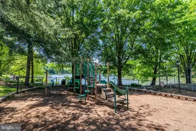2846 Yarling Court #2846, Falls Church, VA 22042 - Photo 34