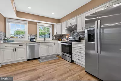 8426 Grenoble Court, Springfield, VA 22152 - Photo 22