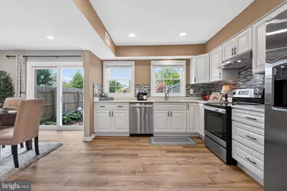 8426 Grenoble Court, Springfield, VA 22152 - Photo 18