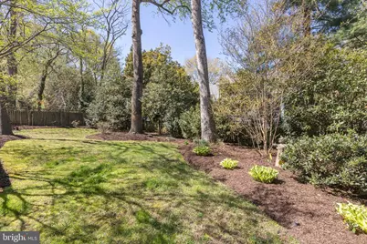 8306 Crown Court Road, Alexandria, VA 22308 - Photo 18